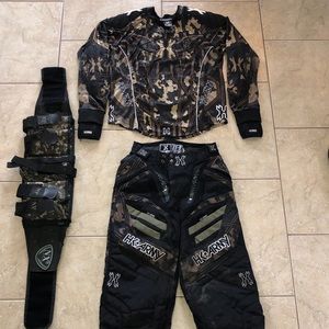 Paintball clothes